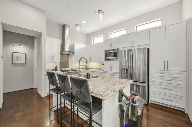 1520 Malone Street, Houston, TX 77007