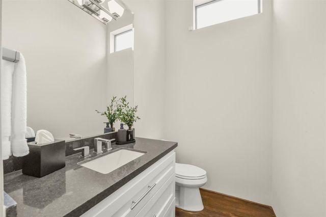 1520 Malone Street, Houston, TX 77007