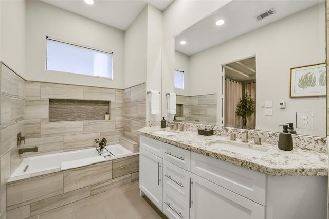 1520 Malone Street, Houston, TX 77007