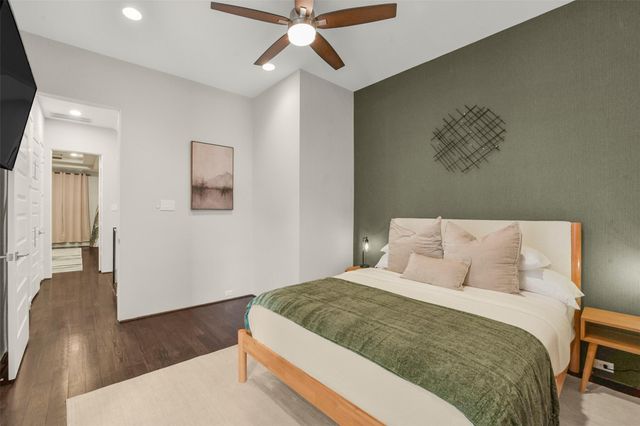 1520 Malone Street, Houston, TX 77007