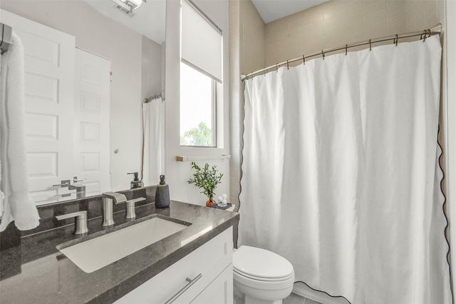 1520 Malone Street, Houston, TX 77007