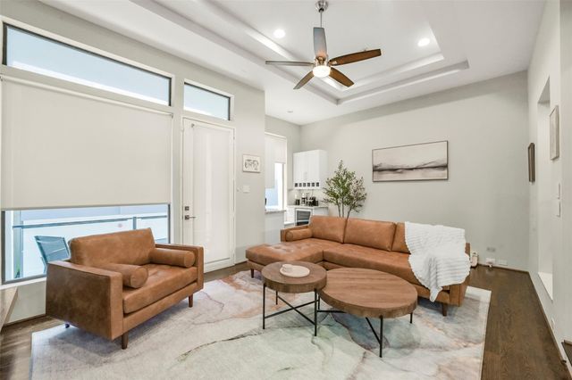1520 Malone Street, Houston, TX 77007