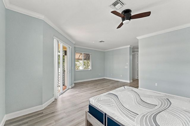 712 SE 2nd Street, Pompano Beach, FL 33060