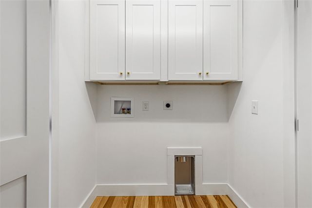 22 Farnsworth Avenue, Tiverton, RI 02878