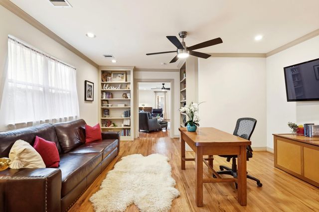 4375 Harvest Lane, Houston, TX 77004