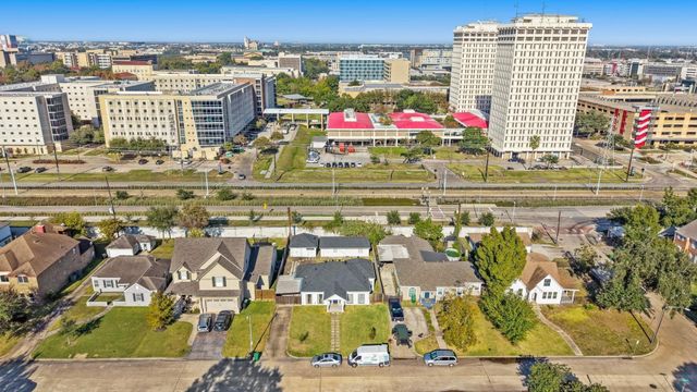 4375 Harvest Lane, Houston, TX 77004