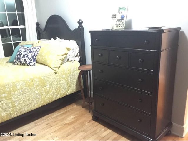 405 Breckenridge Ln, Norbourne Estates, KY 40207