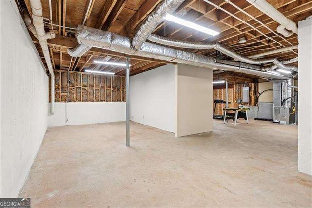 3279 Lark Haven Drive NW, Kennesaw, GA 30152