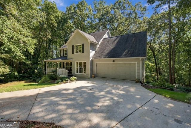 2038 Laurel Cove, Ball Ground, GA 30107
