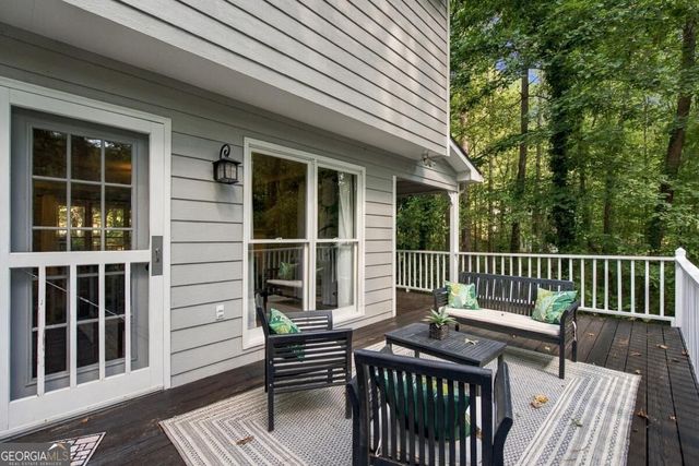 2038 Laurel Cove, Ball Ground, GA 30107