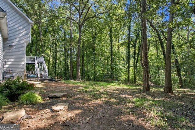 2038 Laurel Cove, Ball Ground, GA 30107