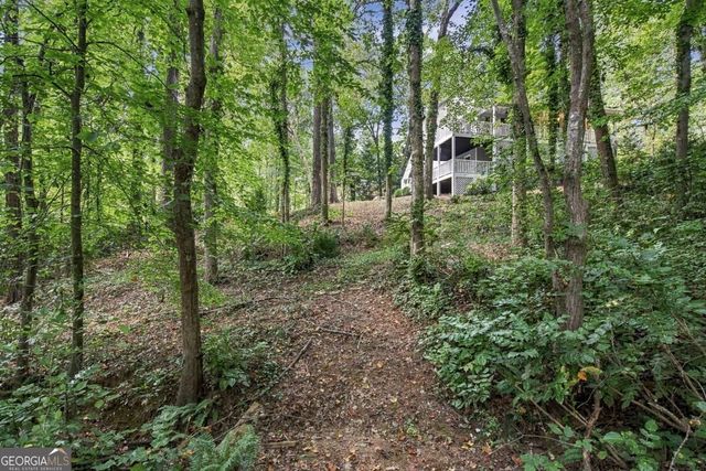 2038 Laurel Cove, Ball Ground, GA 30107