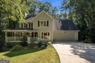 2038 Laurel Cove, Ball Ground, GA 30107