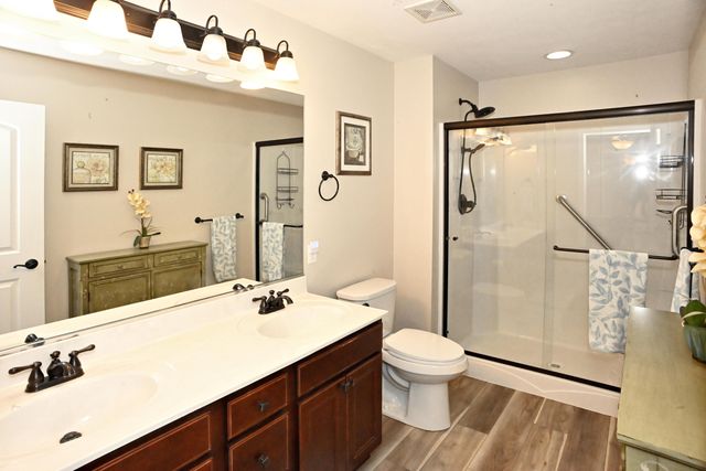 11712 Carolina Street, Crown Point, IN 46307
