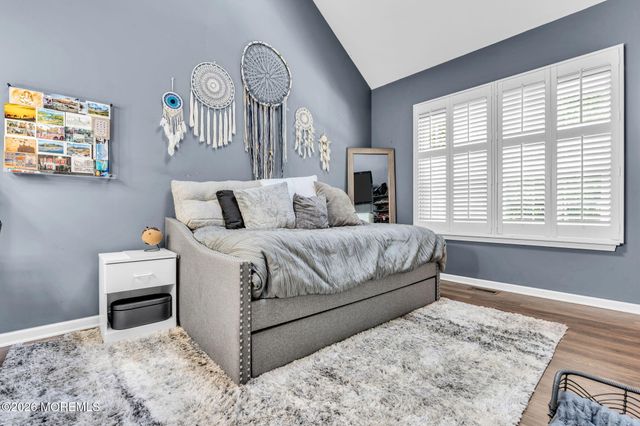 19 Whisper Way, Barnegat, NJ 08005
