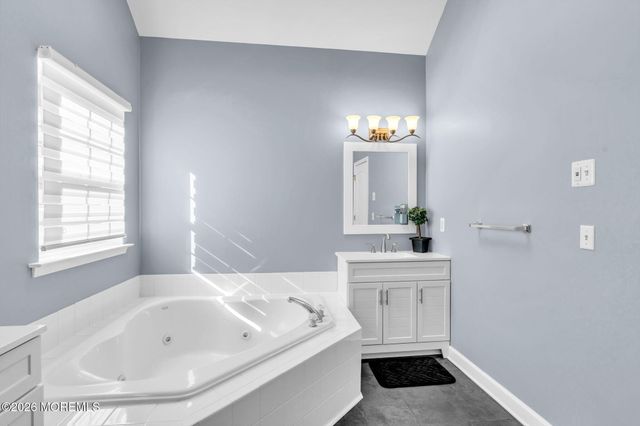 19 Whisper Way, Barnegat, NJ 08005