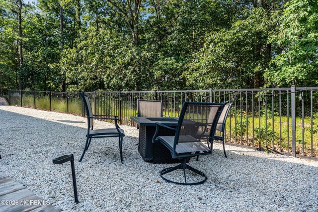19 Whisper Way, Barnegat, NJ 08005