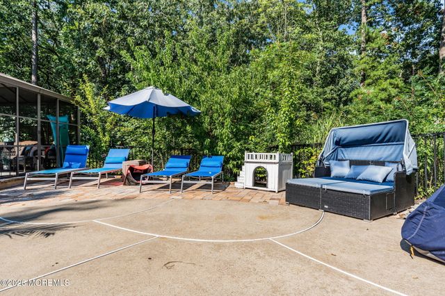 19 Whisper Way, Barnegat, NJ 08005
