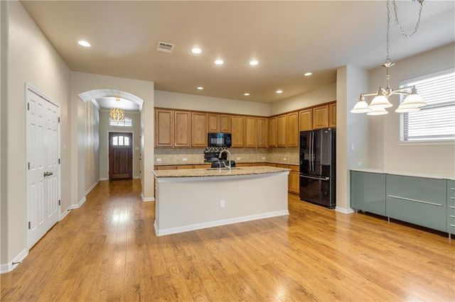 1911 Nelson Ranch LOOP, Cedar Park, TX 78613