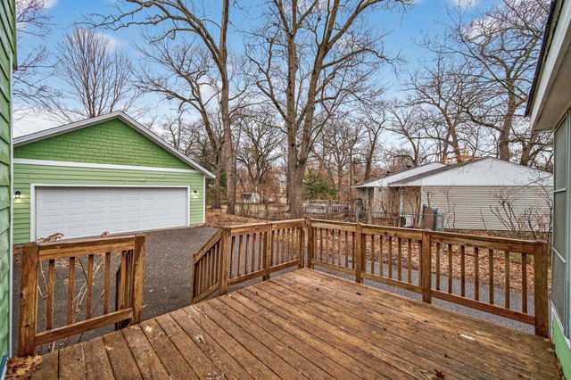 16940 12th Avenue N, Plymouth, MN 55447