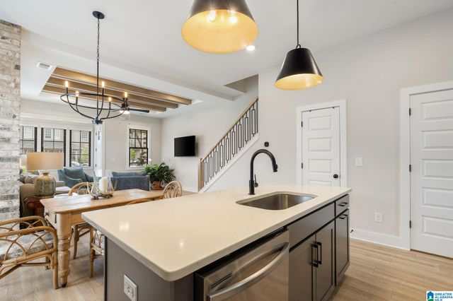 1100 WINDSOR SQUARE, Hoover, AL 35242
