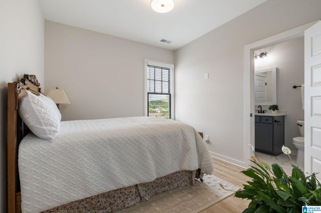 1100 WINDSOR SQUARE, Hoover, AL 35242