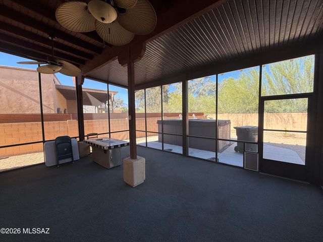 1230 N Golden Palomino Place, Tucson, AZ 85715