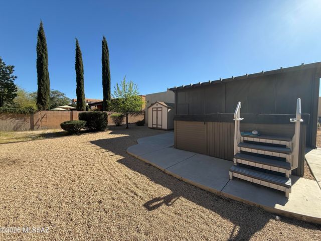 1230 N Golden Palomino Place, Tucson, AZ 85715