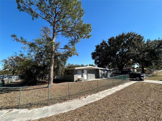 1336 WARRINGTON WAY, Tampa, FL 33619