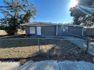 1336 WARRINGTON WAY, Tampa, FL 33619