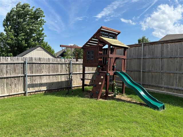 3905 Acoma Drive, Oklahoma City, OK 73160