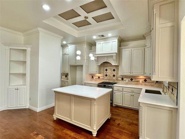 3905 Acoma Drive, Oklahoma City, OK 73160