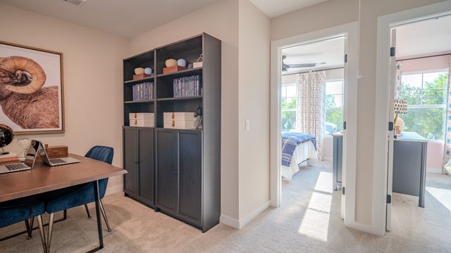 505 Hartmann Landing Way, Lebanon, TN 37090