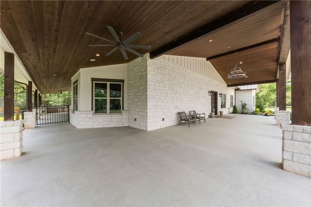 7734 East OSR, Bryan, TX 77808