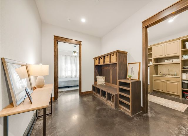 7734 East OSR, Bryan, TX 77808