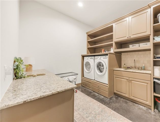 7734 East OSR, Bryan, TX 77808