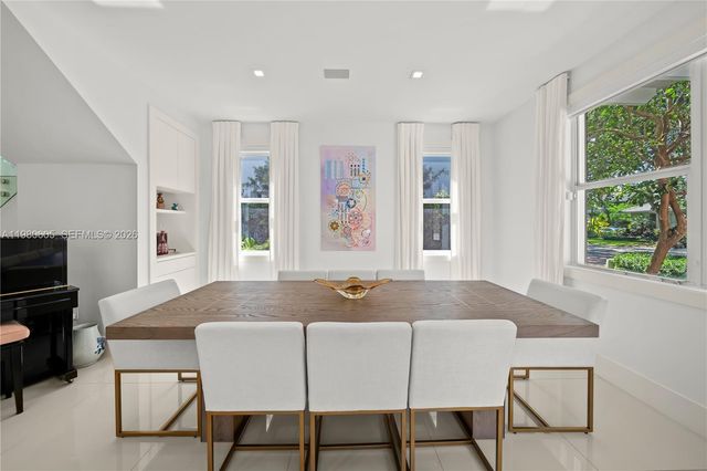 5700 SW 86th Street, South Miami, FL 33143