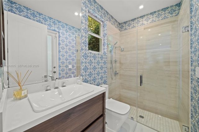 5700 SW 86th Street, South Miami, FL 33143