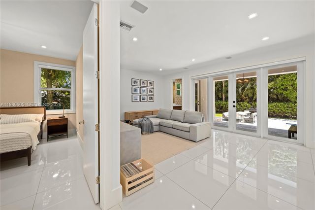 5700 SW 86th Street, South Miami, FL 33143