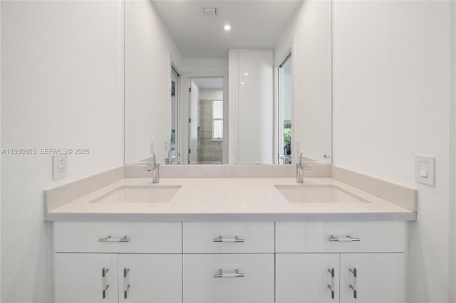 5700 SW 86th Street, South Miami, FL 33143