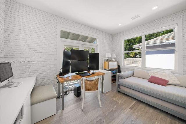 5700 SW 86th Street, South Miami, FL 33143