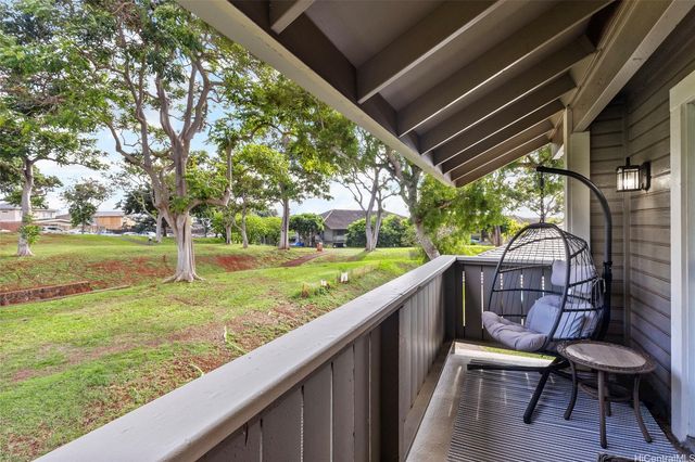 94-1348 Kulewa Loop 7U, Waipahu, HI 96797