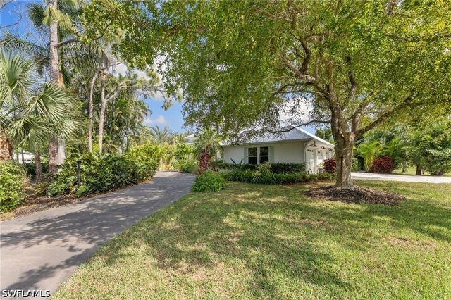 13711 Hickory Run LN, Fort Myers, FL 33912