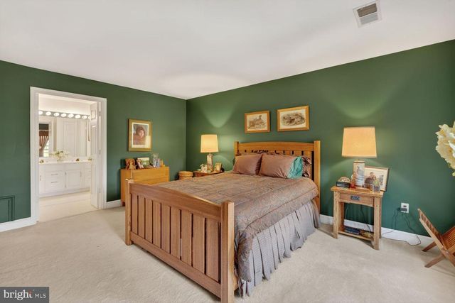 3616 WINFIELD LN NW, Washington, DC 20007