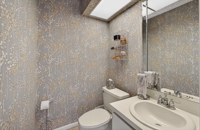 13706 Cross Pointe Drive, Palm Beach Gardens, FL 33418