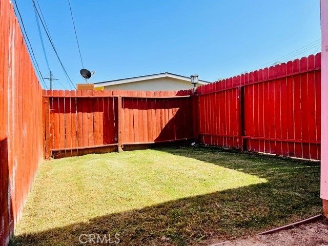 2536 Orange Avenue F, Costa Mesa, CA 92627