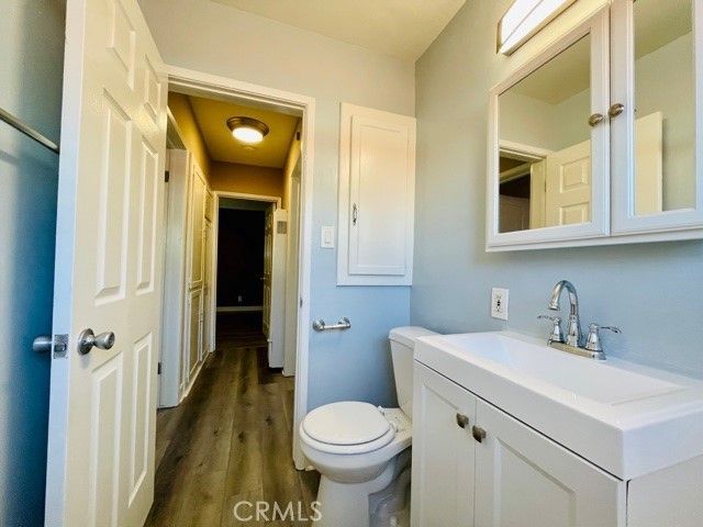 2536 Orange Avenue F, Costa Mesa, CA 92627