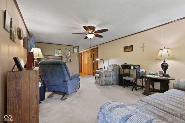 1529 Upper Schooner Road, Nashville, IN 47448