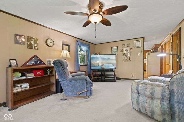 1529 Upper Schooner Road, Nashville, IN 47448
