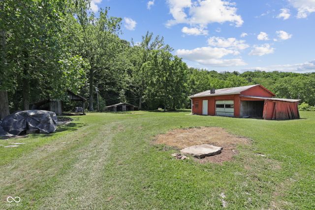 1529 Upper Schooner Road, Nashville, IN 47448